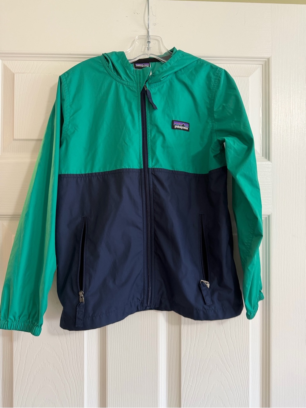 Patagonia Kids' Teal and Navy Two-Tone Rain Jacket